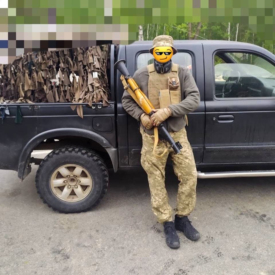 Soldier with our headphones π§
